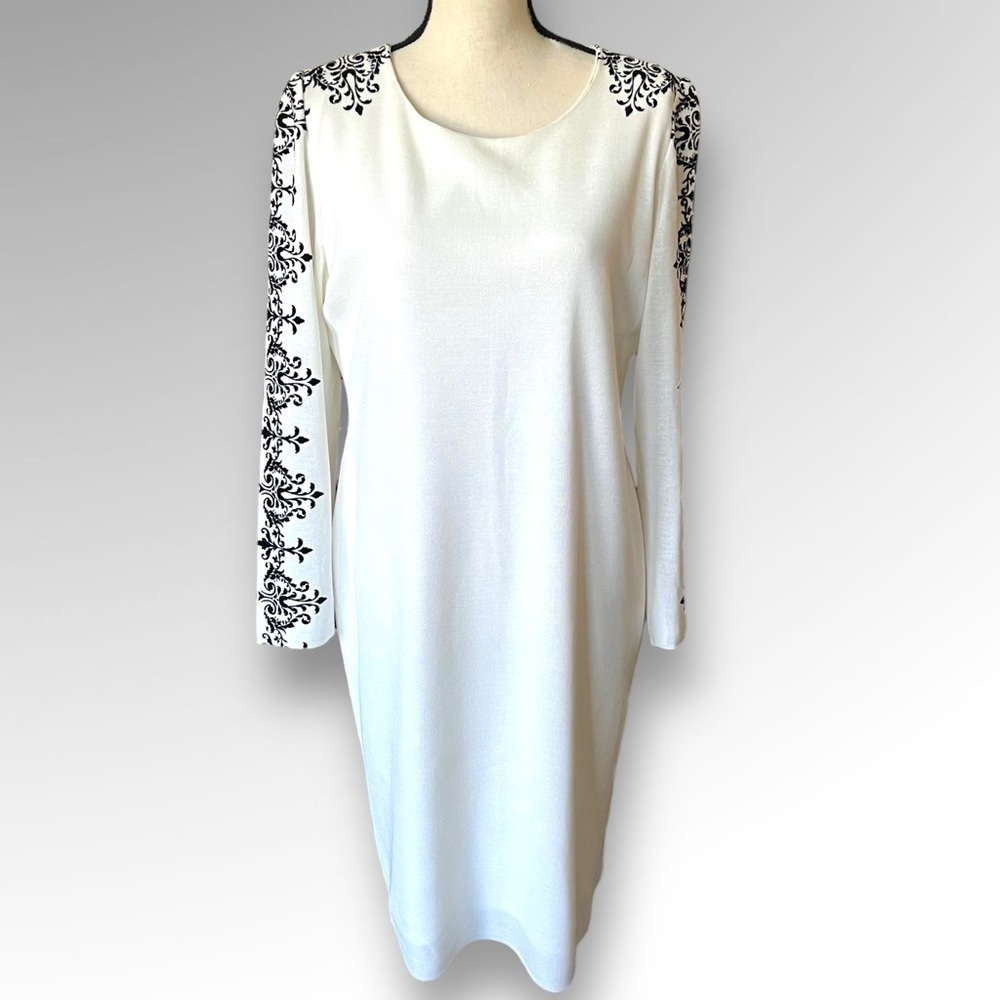 Gorgeous Misook White Dress.